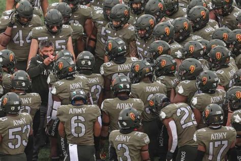 Army announces 2021 football schedule