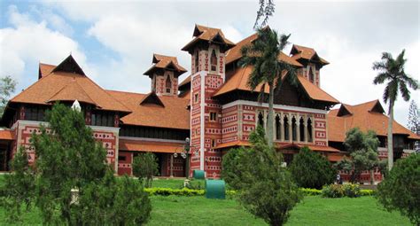 Napier Museum, Trivandrum - Entry Fee, Visit Timings, Things To Do & More...