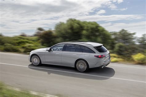 New Mercedes E-Class plug-in hybrid station wagon: long electric range ...