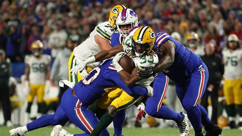 Packers fall to Bills, losing streak now 4 games | FOX6 Milwaukee