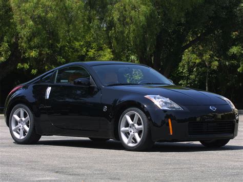 Nissan 350Z - Super Black - 1024x768 Wallpaper