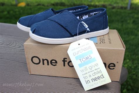 Kids can relax in style with TOMS shoes - Mom vs the Boys