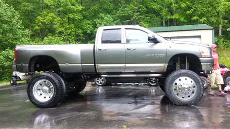 Dodge Ram 5500 Lifted