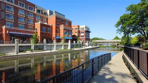 16 Best Hotels in Naperville. Hotels from $77/night - KAYAK