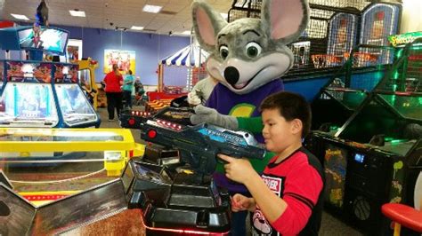 CHUCK E. CHEESE, Sacramento - Menu, Prices & Restaurant Reviews ...