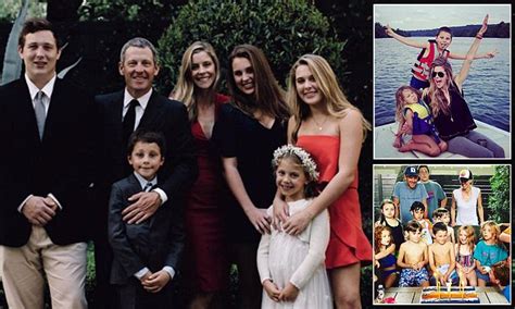 Lance Armstrong shares Christmas card photo with five children and ...