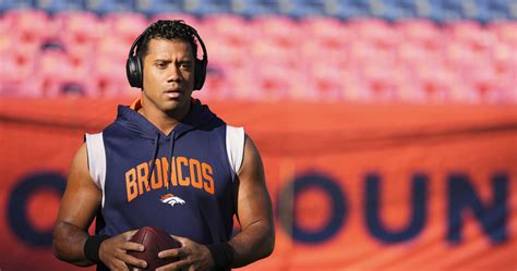 Broncos' Russell Wilson: Shoulder Injury Improving, 'Getting Better Every Day' | News, Scores ...