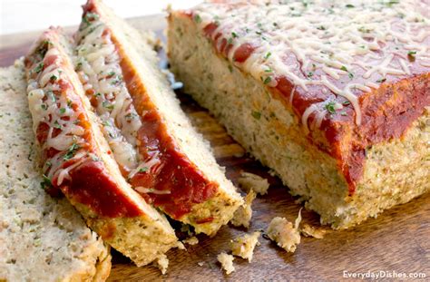 Moist and Delicious Homemade Chicken Meatloaf Recipe