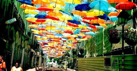 Bytes: Umbrella art