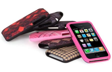 iPhone 3GS Cases