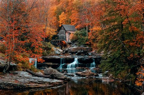 Discover the Iconic Glade Creek Grist Mill at Babcock State Park - West ...