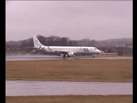 Edinburgh Airport departures/arrivals 29th March 2010 - YouTube