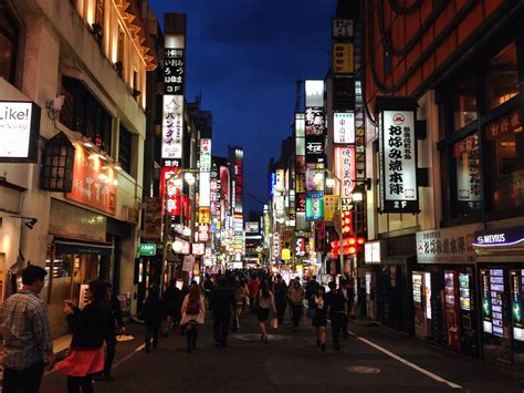 Shinjuku Tokyo Japan | Travel photography, Shinjuku tokyo, Tokyo japan