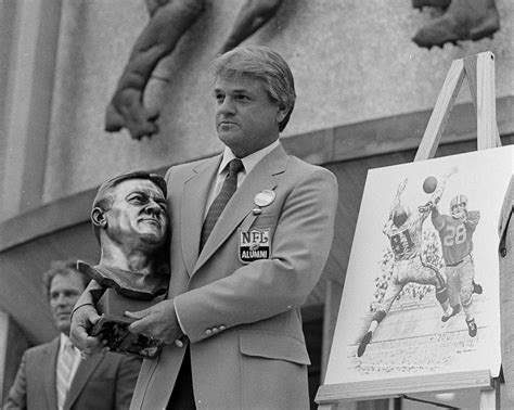 Yale Lary, Hall of Fame football star with Detroit Lions, dies at 86 - The Washington Post