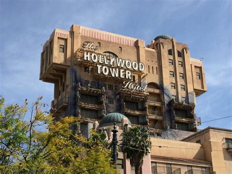 Disneyland's Tower of Terror Enjoys its Last Days - Destination Tips