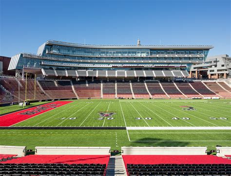 Nippert Stadium how much are stadium lights