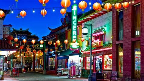 What Did Nativists Think About Chinatowns in the Late 1800s?