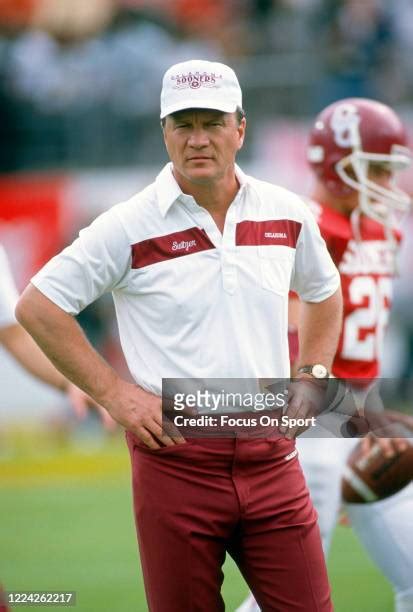 Barry Switzer Oklahoma Photos and Premium High Res Pictures - Getty Images