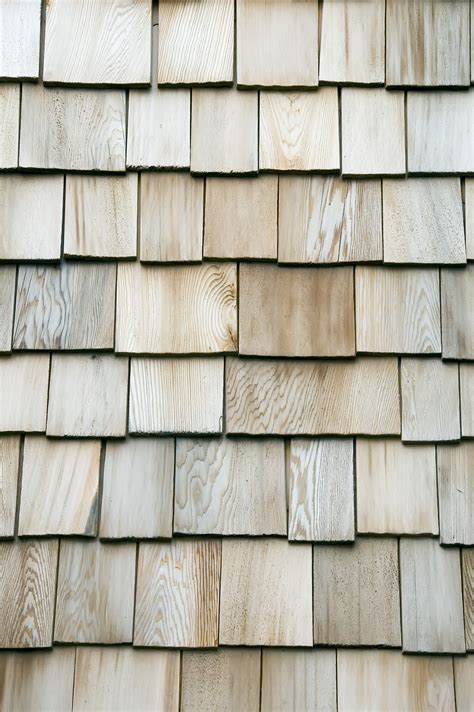 A Comprehensive Comparison of Popular Siding Materials for Your Home