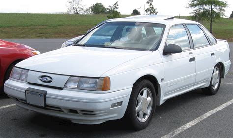 1990 Ford Taurus LX - Sedan 3.0L V6 auto