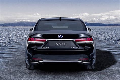 Lexus LS500h: Multi Stage Hybrid on a Premium Japanese Limousine – Drive Safe and Fast