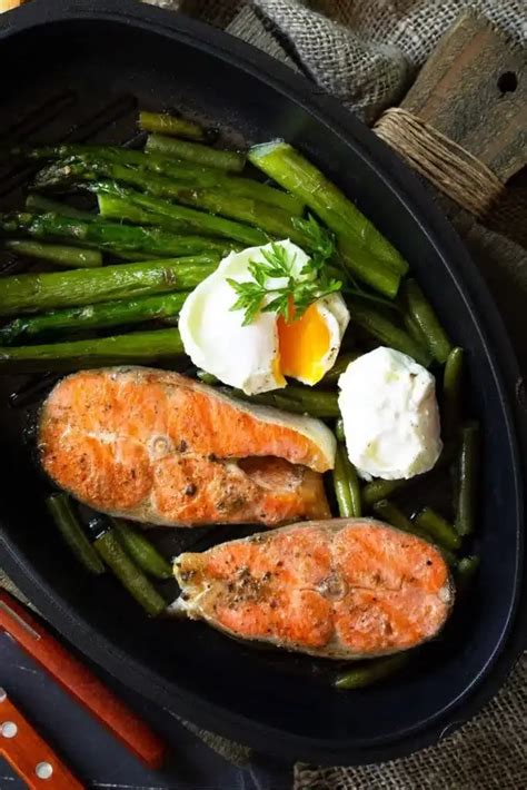 Ina Garten Poached Salmon - Delish Sides | Recipe | Poached salmon ...