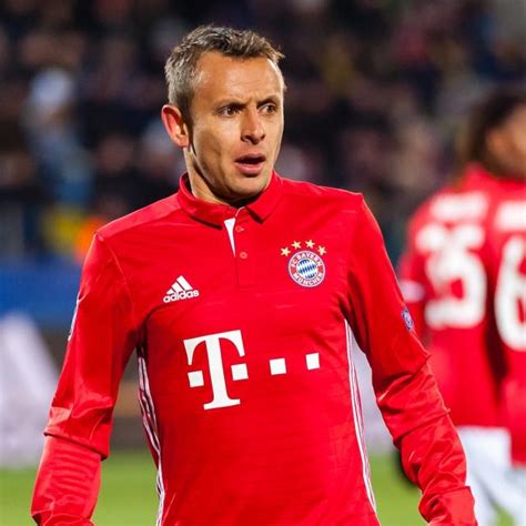 Rafinha would like to end his career in Germany