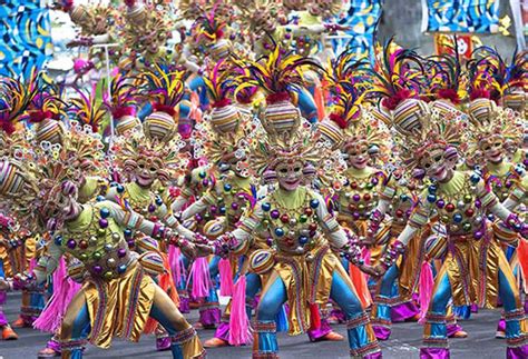 Still the usual garbage problem after Masskara Festival in Bacolod City