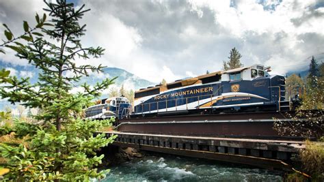 Rocky Mountaineer train review: Canadian Rockies, GoldLeaf carriages | Escape