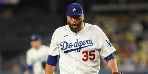 Lance Lynn throws 7 scoreless innings as Dodgers win 11th straight