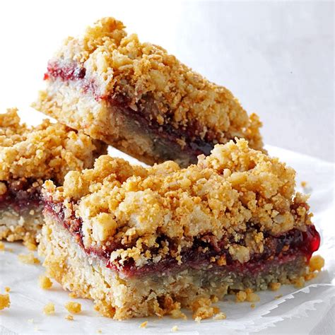 Warren's Oatmeal Jam Squares Recipe: How to Make It