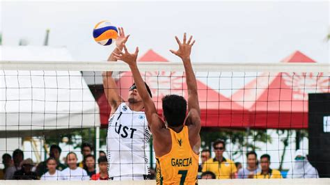 Setting in Volleyball: How to Set and 4 Advance Strategies