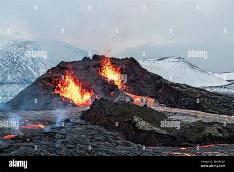 Fagradalsfjall volcanic eruption, Iceland Stock Photo - Alamy