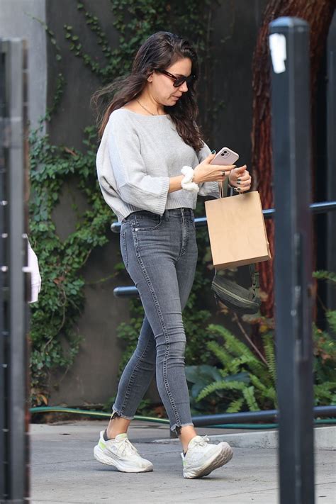 MILA KUNIS Leaves a Hair Salon in Los Angeles 12/29/2023 – HawtCelebs