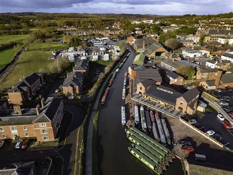 Crown Wharf, Stone, Staffordshire and my first Adobe Lightroom Edit ...