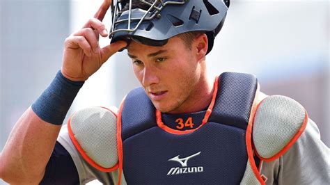 Chicago White Sox, free-agent catcher James McCann reach deal - ESPN