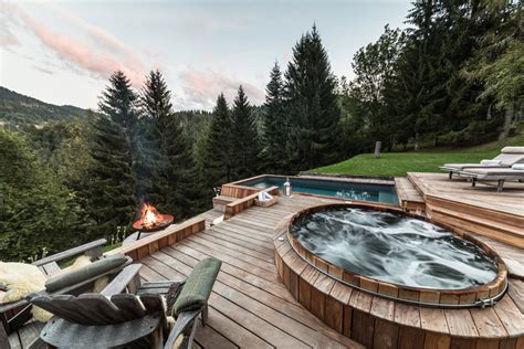 Top 10 Summer Chalets in the Alps with a Hot Tub