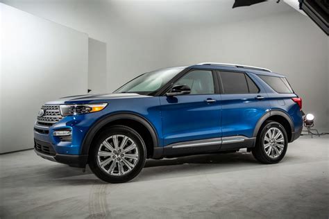 2020 Ford Explorer Hybrid: A no-compromise hybrid crossover - CNET