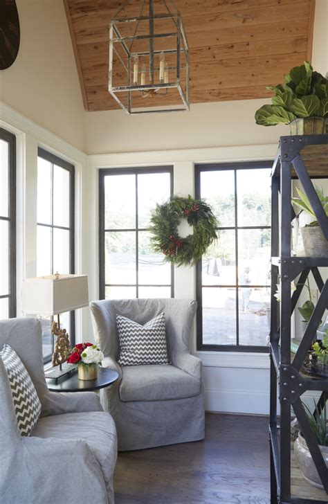 Sunroom. Saw this little sunroom off the kitchen in person and want one ...