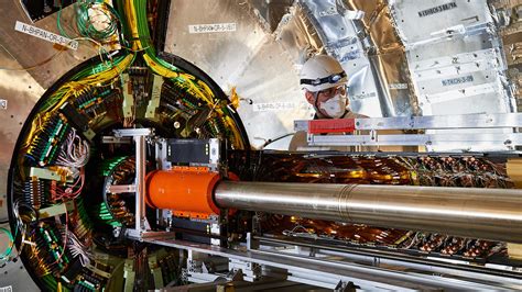 A new gem inside the CMS detector | symmetry magazine