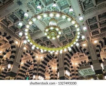 18 Madina Mosque Inside Images Images, Stock Photos & Vectors | Shutterstock