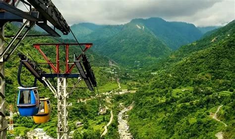 Hill Station in Uttarakhand - Ghoomo Uttarakhand