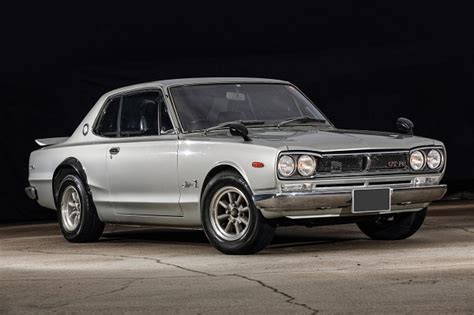 Ficha Técnica: Nissan Skyline 2000 GT-R C10 Hakosuka (1970) - Monkey Motor