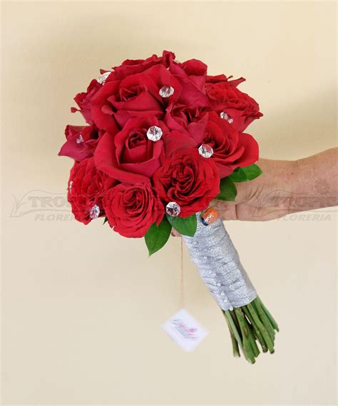 Bouquet de rosas rojas @ Tropica Floreria Eve, Wedding, Home Decor, Red Rose Bouquet, Wedding ...