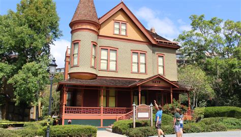 Christian House (1889) – Old Town San Diego