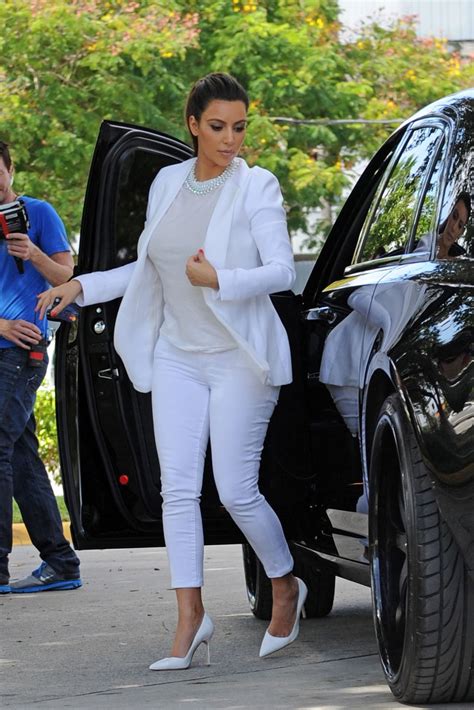 Kim Kardashian - Fills Up Her Rolls Royce | Just FAB Celebs