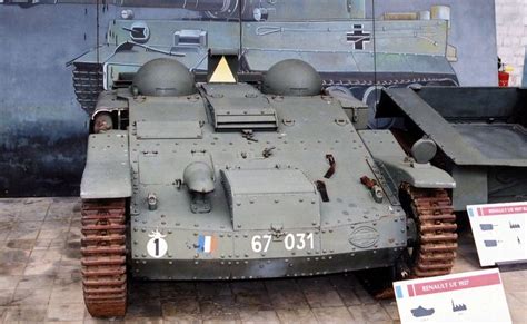 Renault UE Tankette - Walk Around | French tanks, Armored vehicles, Renault