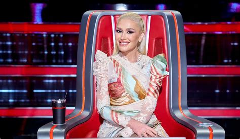 Gwen Stefani Wears $3K Multi-Colored Dress on 'The Voice'