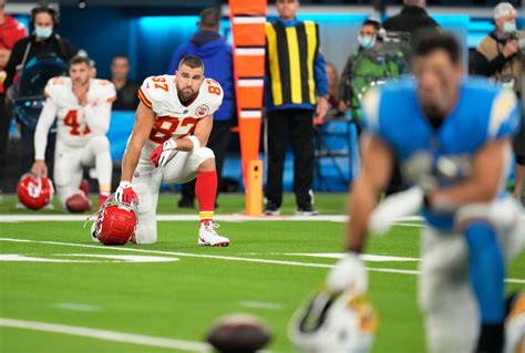 Chiefs' Travis Kelce is 'doubtful at best' for season opener