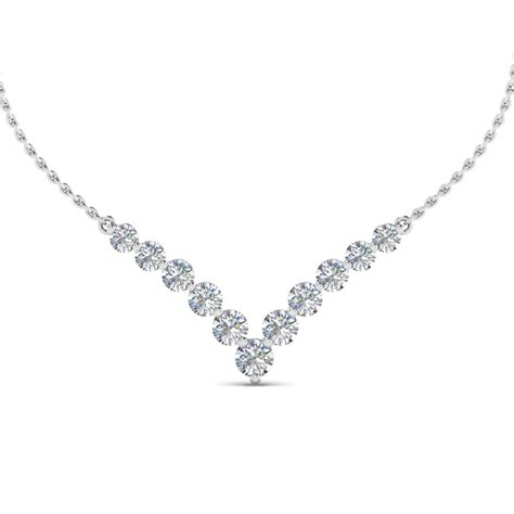 Shop our luxurious Diamond Necklace For Women